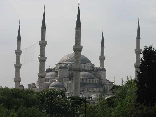 Blue Mosque Outside