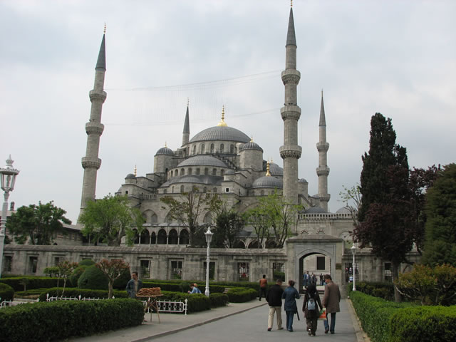 Blue Mosque Outside